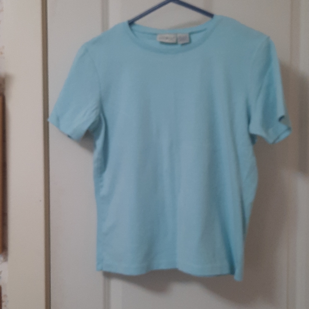 Short sleeve top